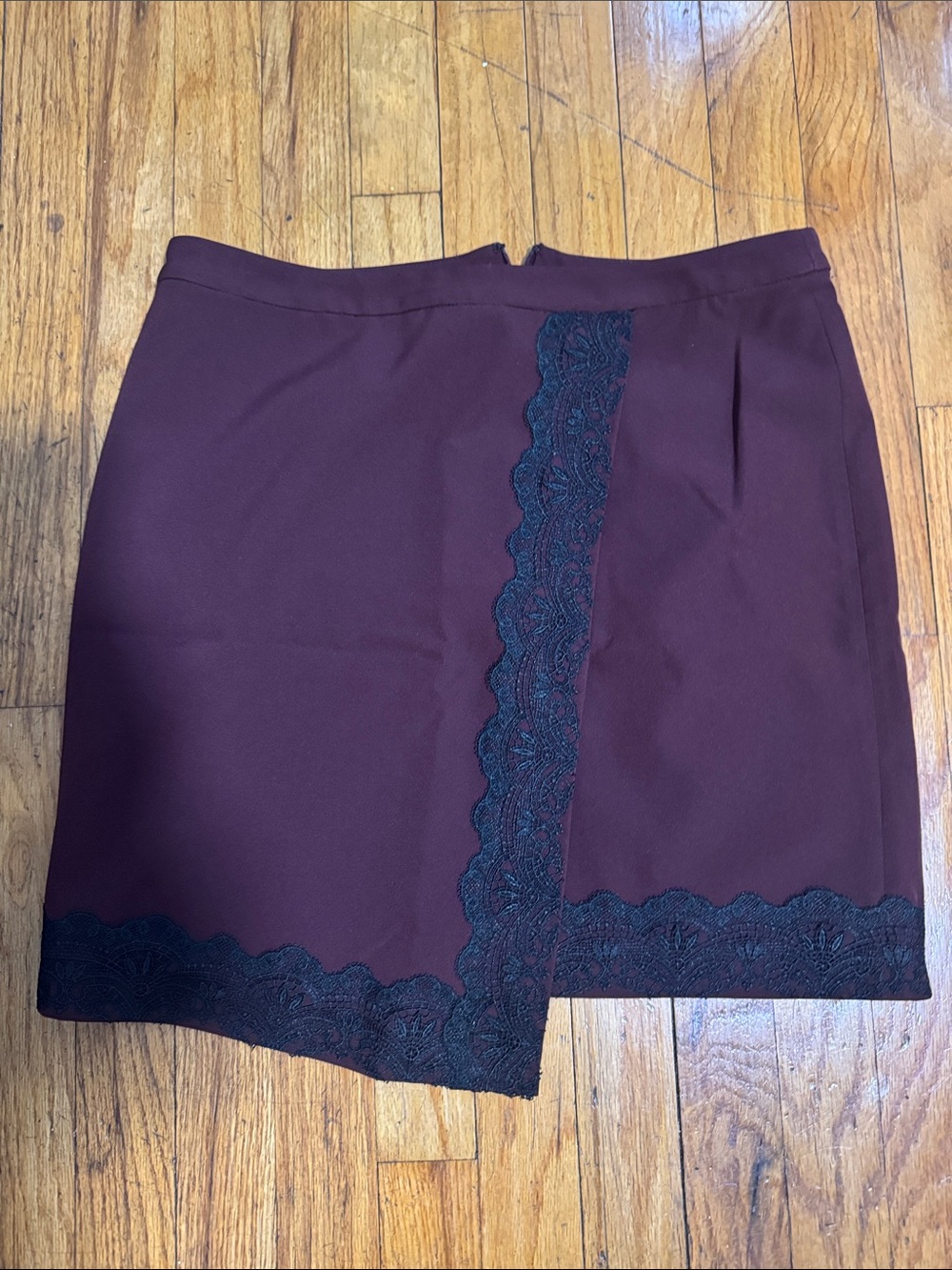 Kenneth Cole Burgundy Mini Skirt with Black Lace Trim